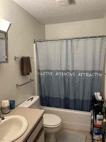 Looking for roommate for 2 bed apt