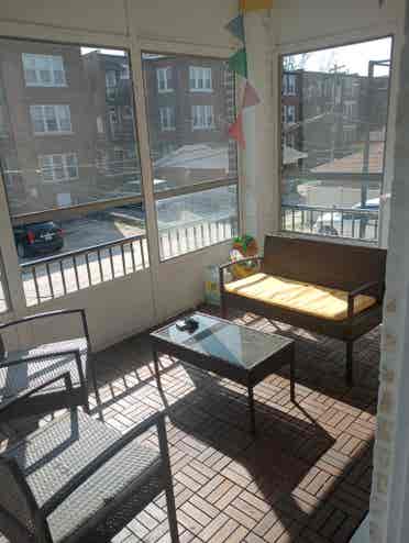 Looking for Roommate(s)!