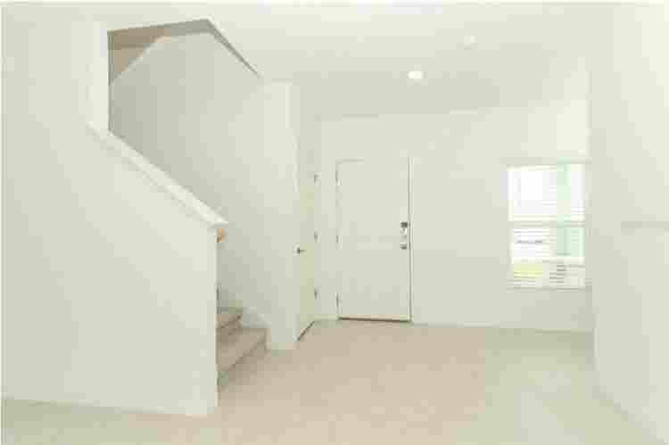 Renting a room in Poinciana
