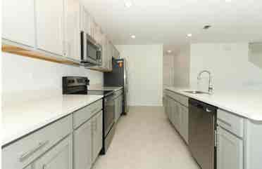 Renting a room in Poinciana