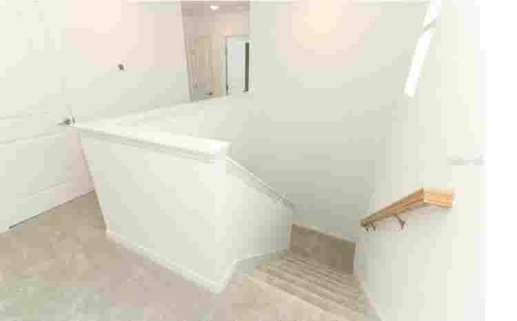 Renting a room in Poinciana