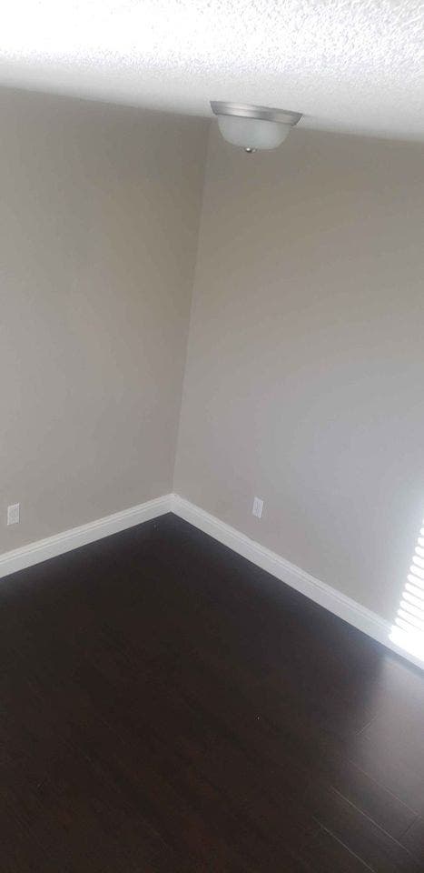 1 ROOM CLOSE TO CITY CENTER