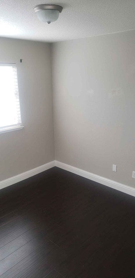 1 ROOM CLOSE TO CITY CENTER