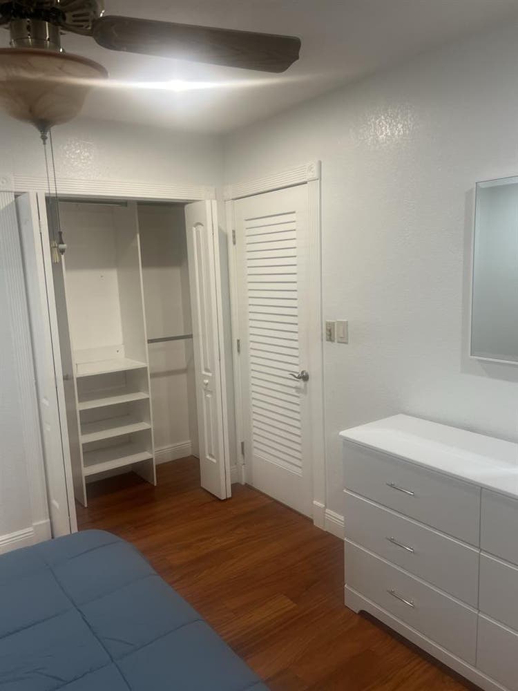 Furnished room, privet bathroom