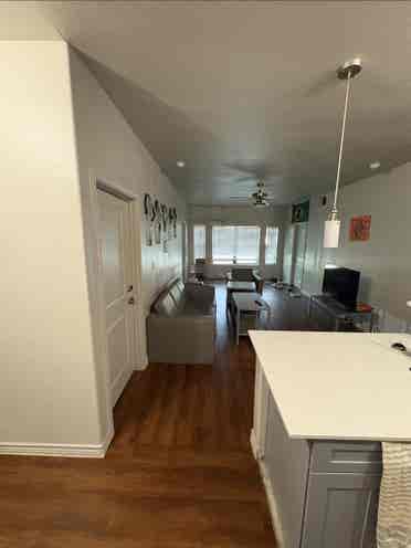 Rent room from may 5th to july st