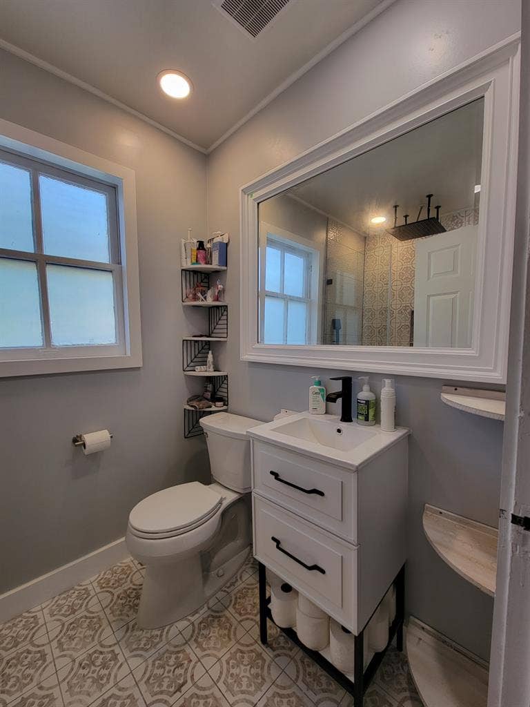 PRIVATE ROOM FOR RENT IN FTL