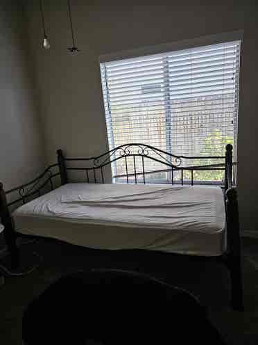 Nice room in Orangecrest Riverside