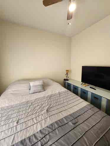 Nice room in Orangecrest Riverside
