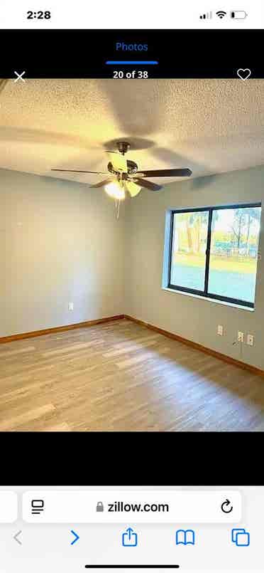 Great house with lake access