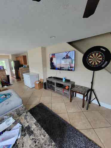 2 rooms available!