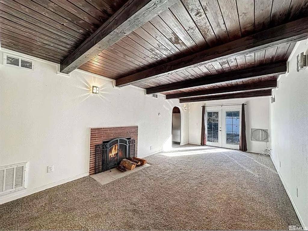 Room for rent. Utilities included