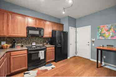 Private bed and bath in Sanford