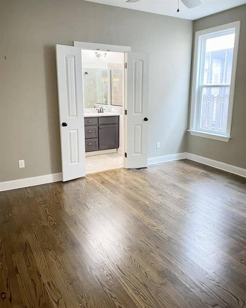 Private room on Main Street!