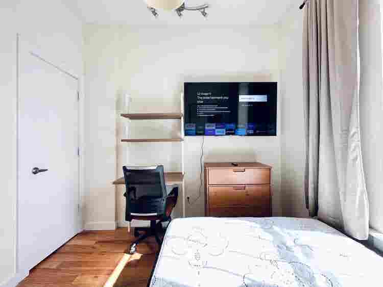 Bright Room in Prime Crown Heights