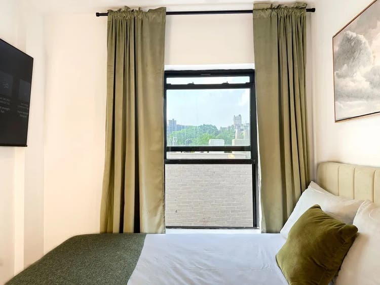Cozy & Bright Room in Fort Greene