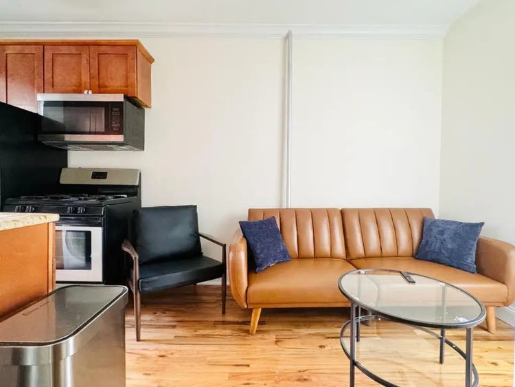 Bright Room in Crown Heights
