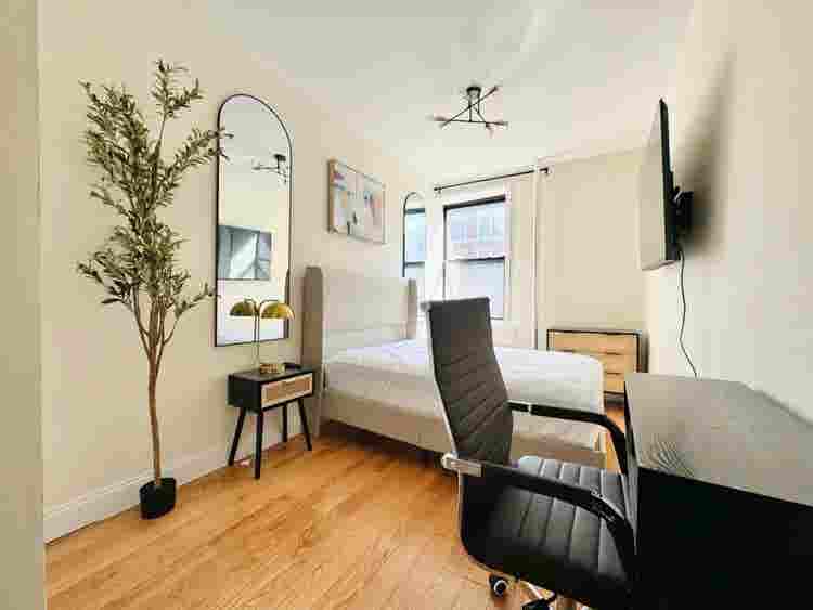 Bright Room in Crown Heights