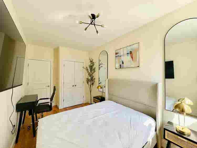 Bright Room in Crown Heights