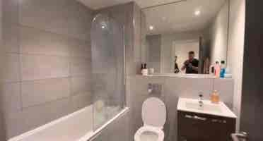 Double bedroom in excellent flat