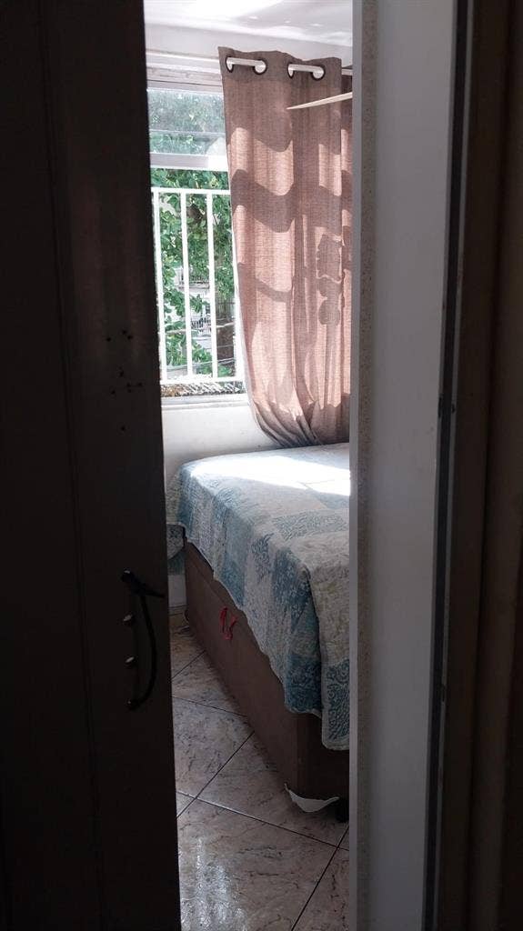 Alugo Quarto