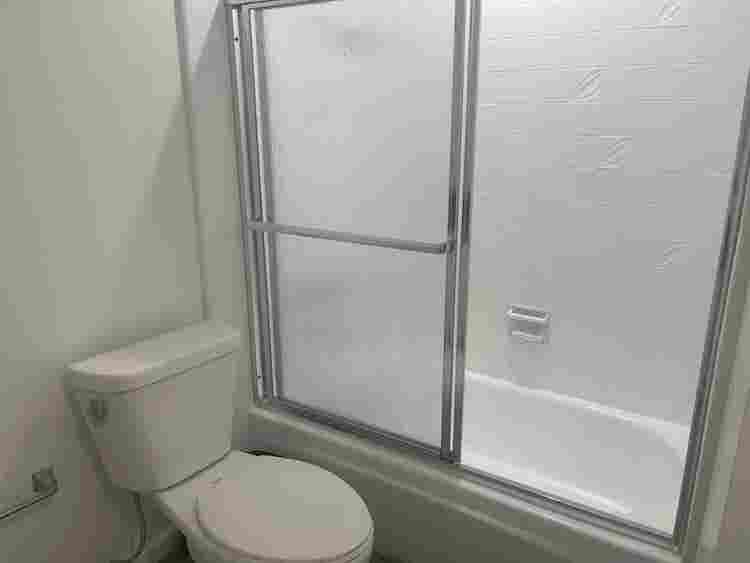 Private room for rent
