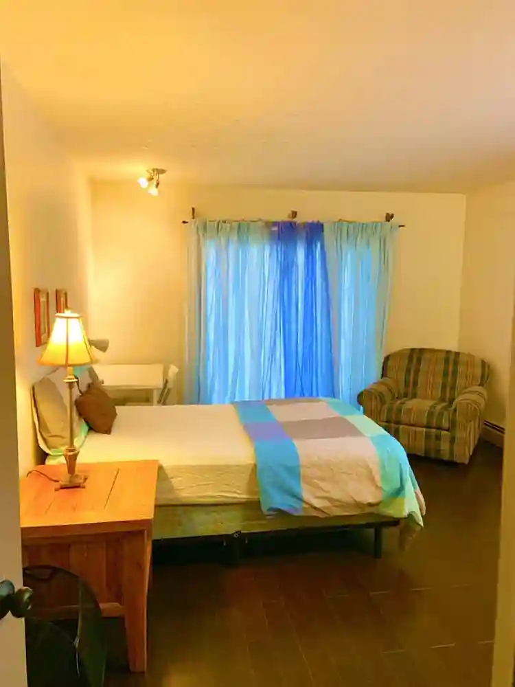 Private room for rent