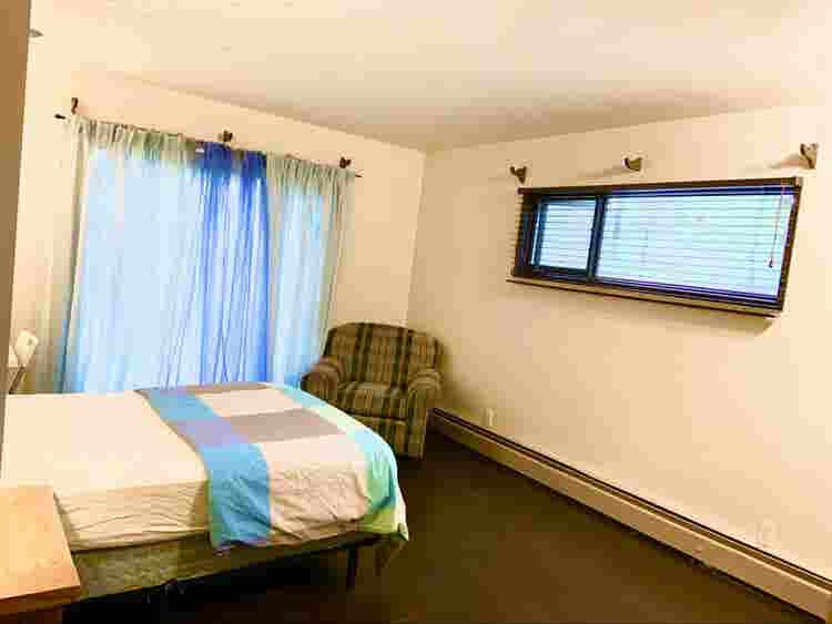 Private room for rent