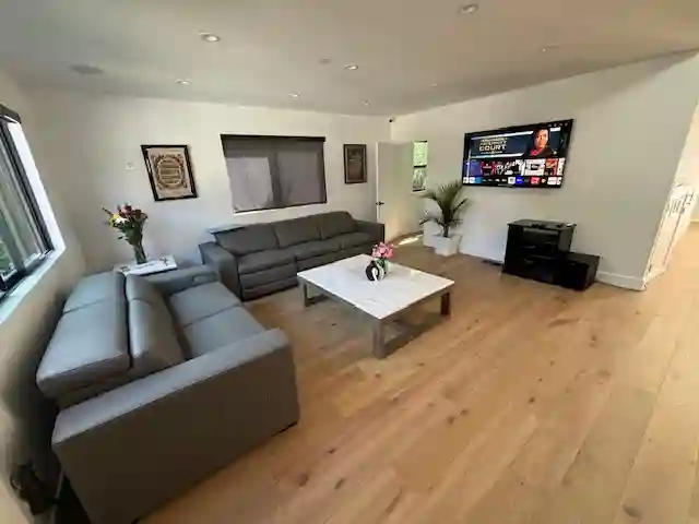 FREE RENT for P/T caregiving.