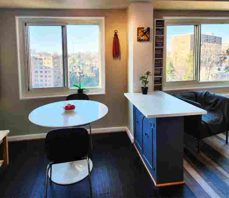 EX-LARGE STUDIO in Beautiful TOWERS