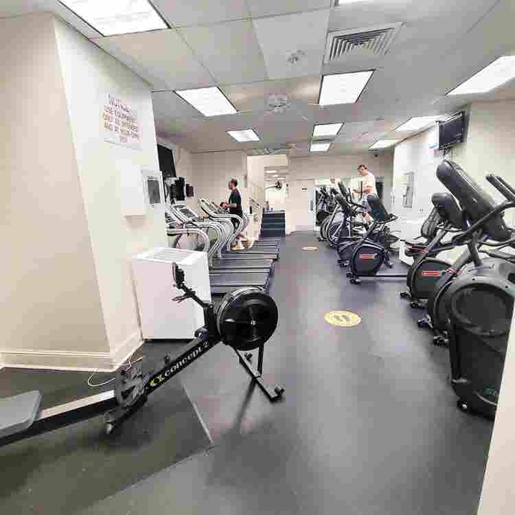 EX-LARGE STUDIO in Beautiful TOWERS