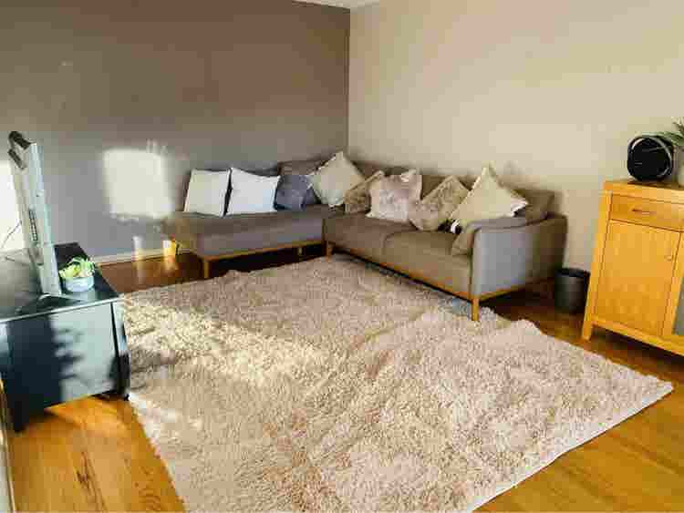 Full furnished bright room for rent