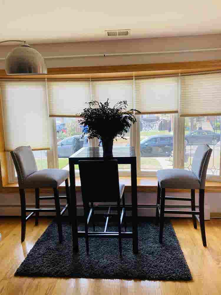Full furnished bright room for rent