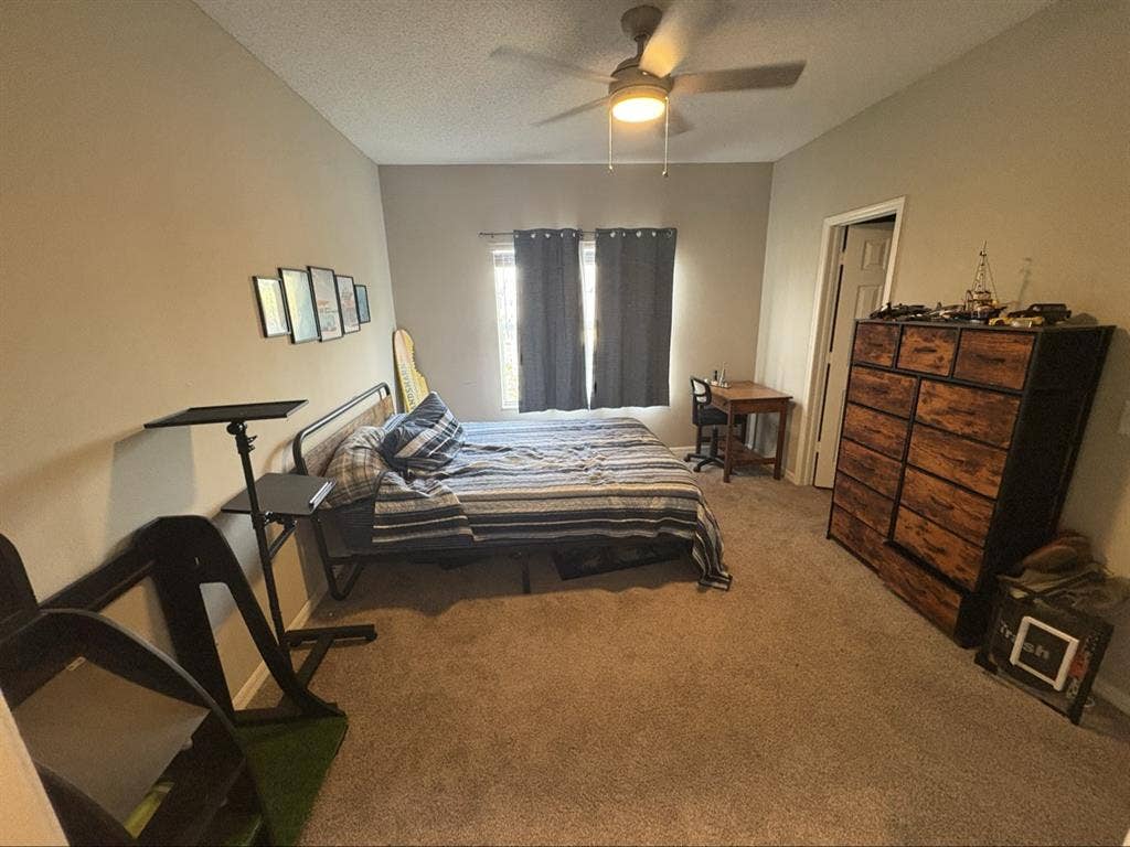 Room for rent!!! June-September