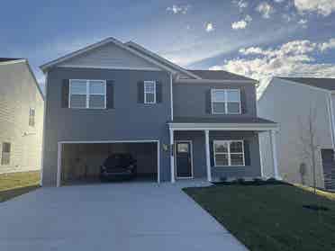 House roomate needed!