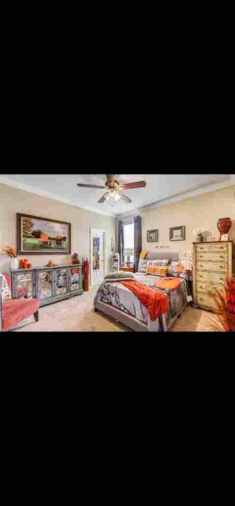 Large bedroom with private bathroom