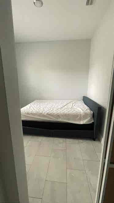 Room for rent, all utilities includ