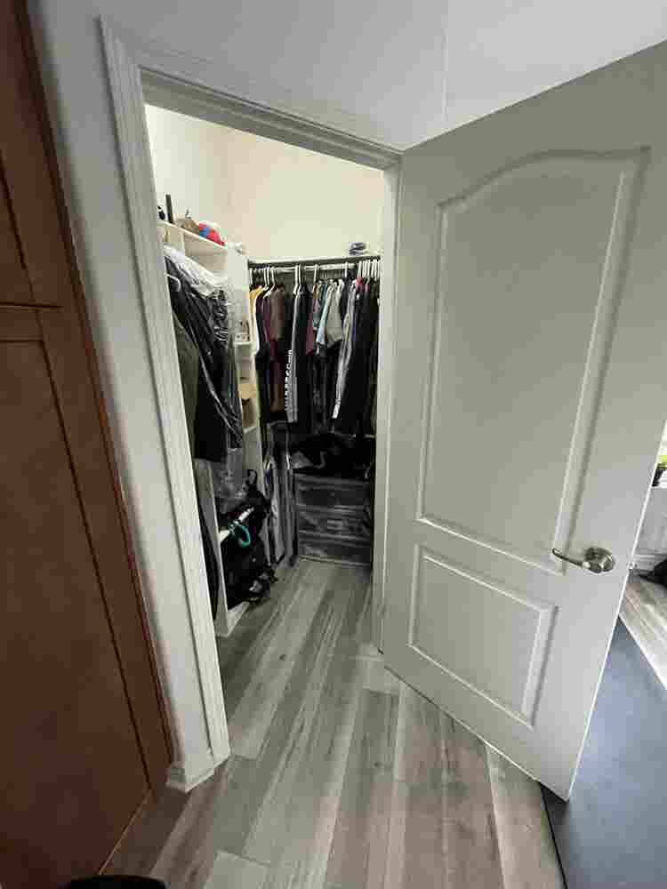 Roommate Wanted - Master Bedroom