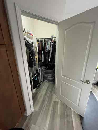Roommate Wanted - Master Bedroom