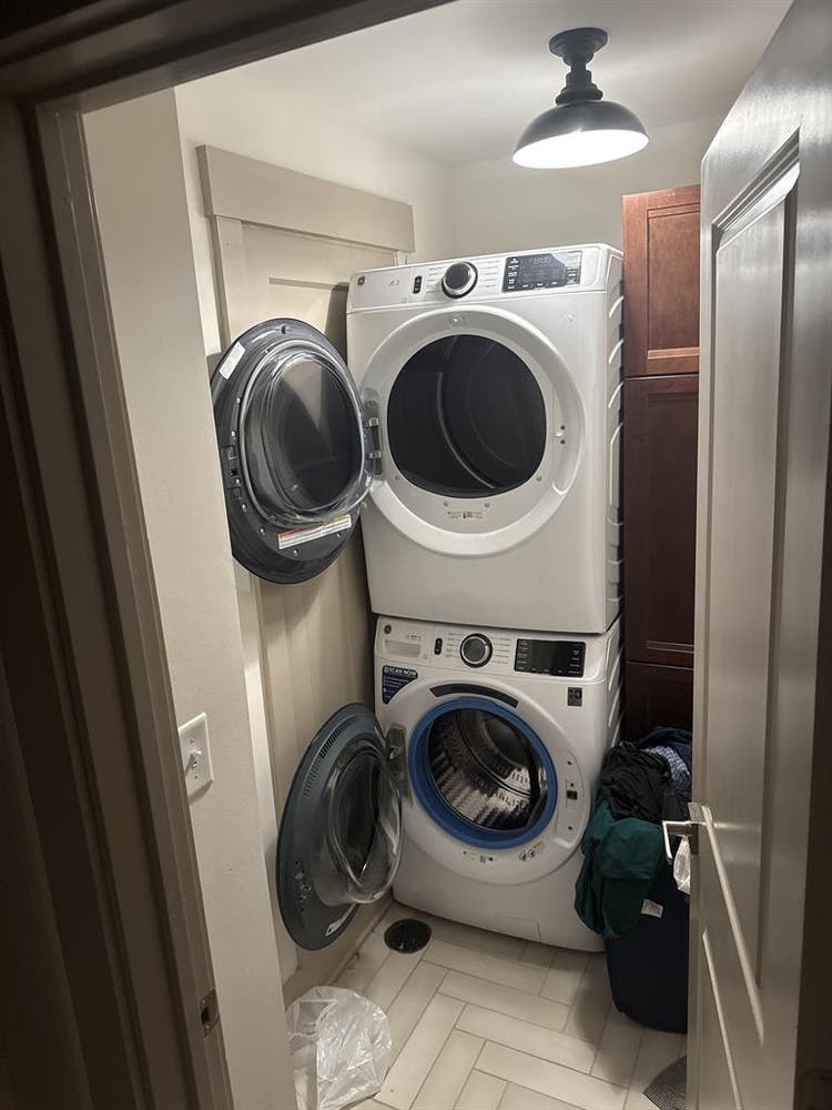 Need roommate for my 2br in OTR