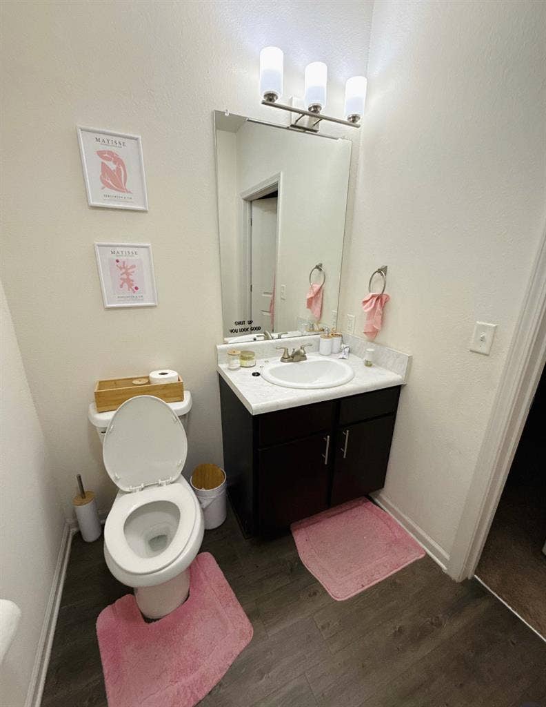 Sublease Rush Student Living (UNCC)