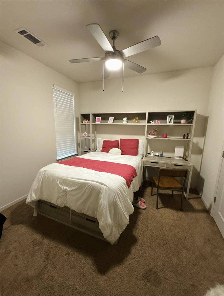 Sublease Rush Student Living (UNCC)