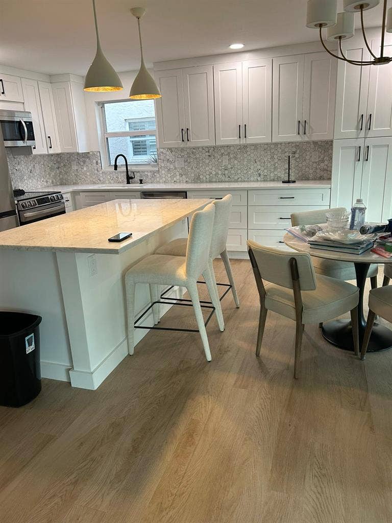 One bedroom apartment ,