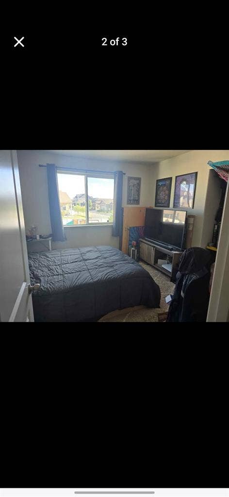 off first month with 1 yr lease