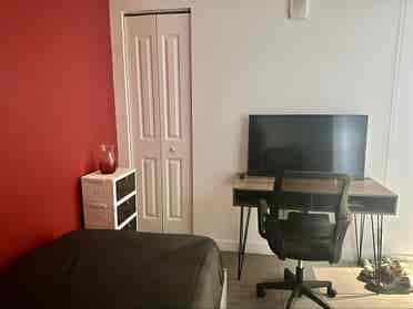 Private room/den dowtown Miami