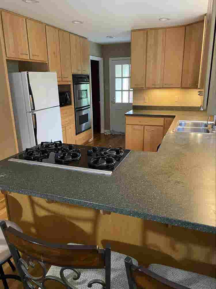 Room for rent in large home