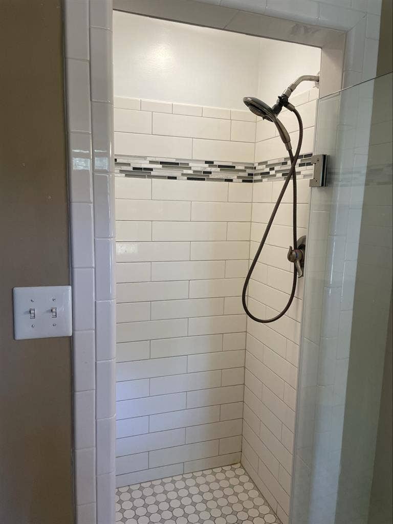Room for rent in large home
