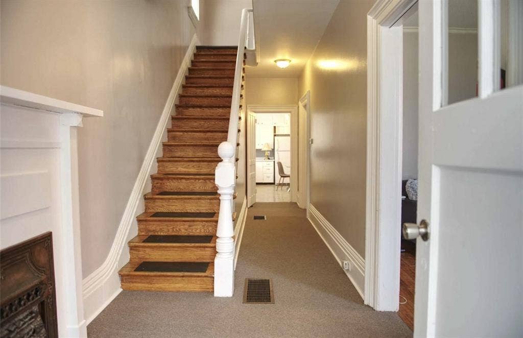 5 Rooms available June