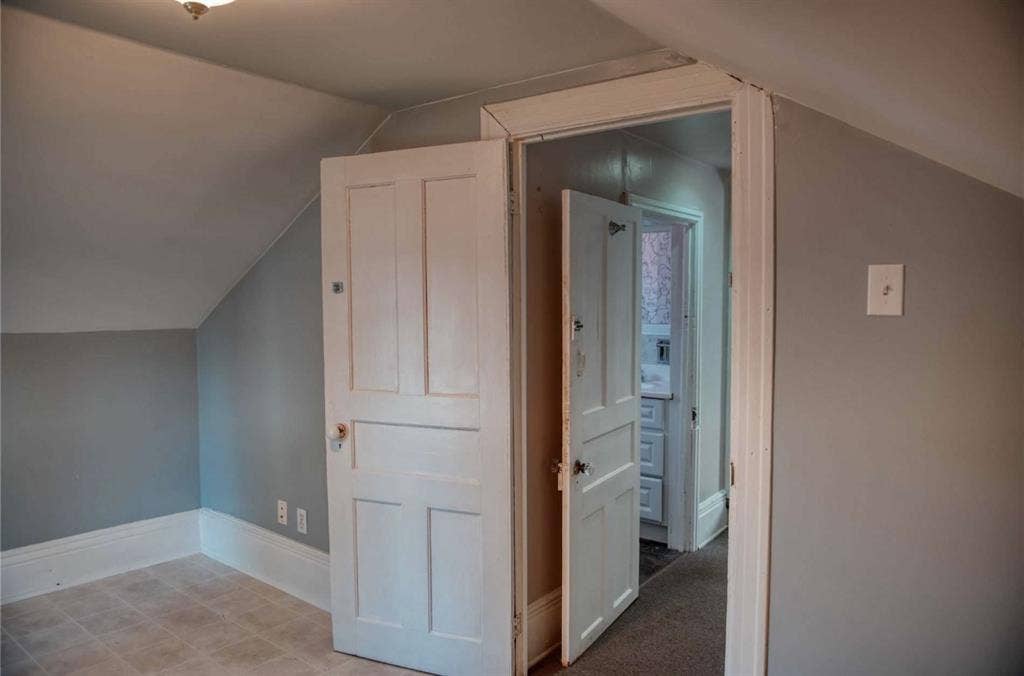 5 Rooms available June