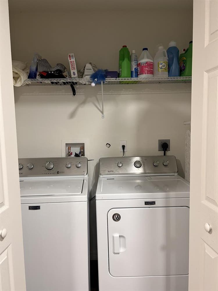 Private room and bathroom