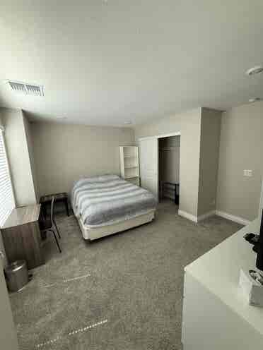 Room for Rent Spring Valley Area